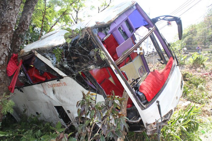 Phuket tour bus crash: 3 Chinese tourists dead, driver blames brake failure