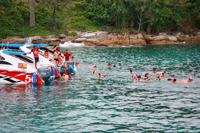 Chinese tourist drowns on Phi Phi snorkelling tour