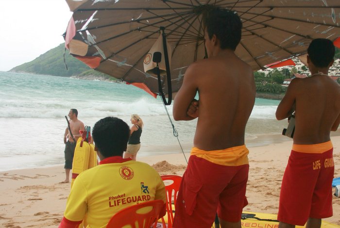 Lifeguards return to Phuket beaches tomorrow