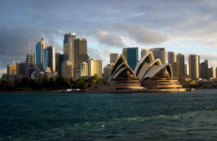 Business Buzz: Australian visa free information night