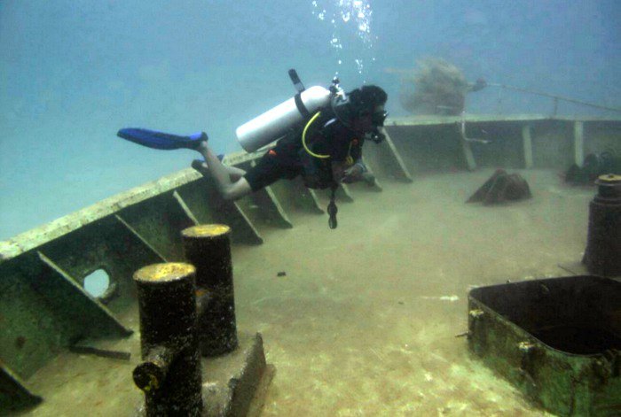 Storm-sunk ship salvaged for dive site