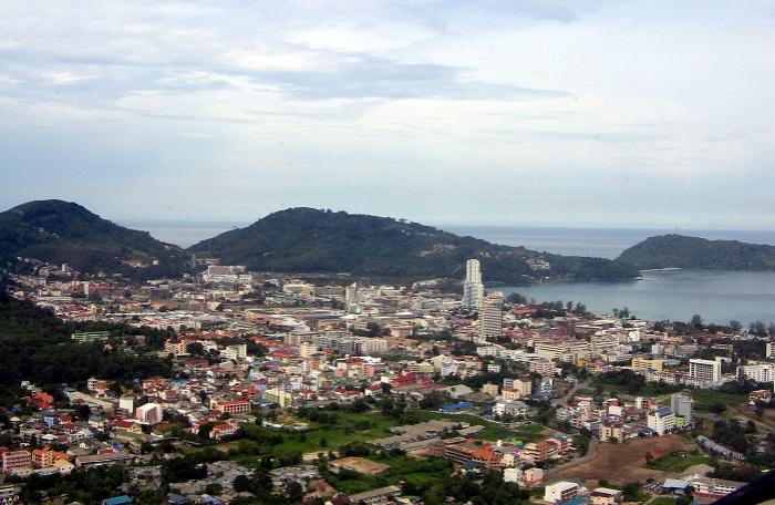 French man jumps to his death from Patong hotel