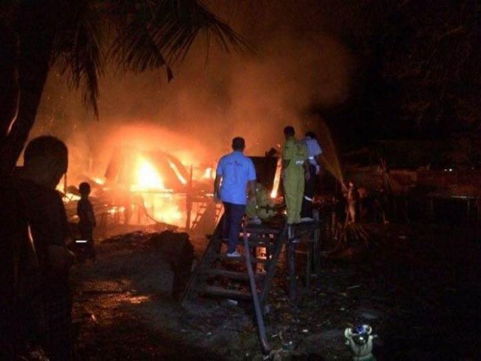 Dropped candle blamed for Phuket blaze