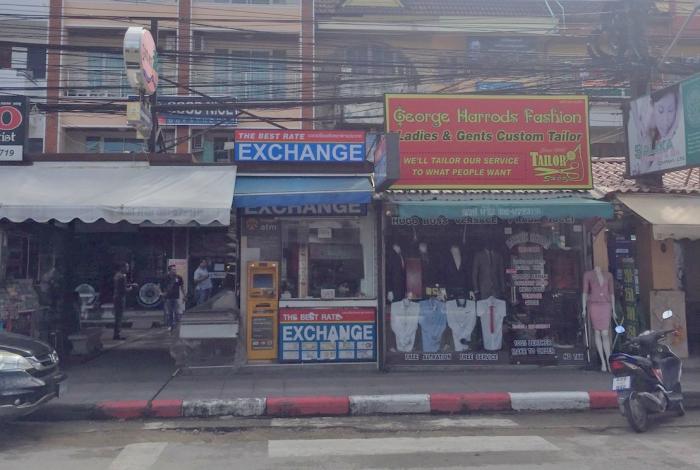 Man arrested for stealing 80,000 baht in coins