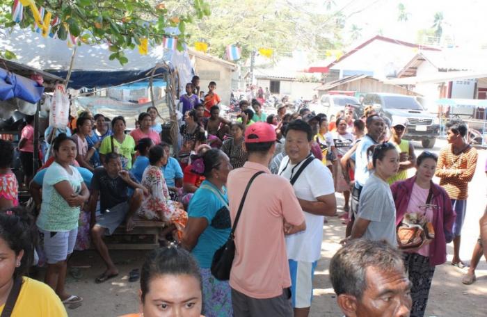 Dozens injured in violent clash at Phuket sea gypsy village