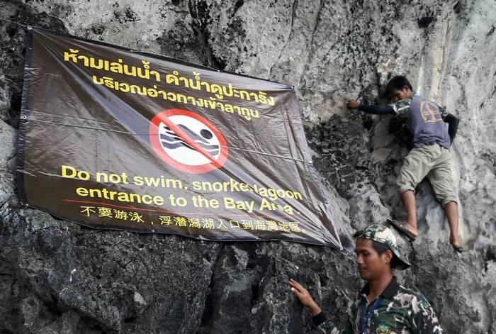 Marine park officials launch safety campaign at Koh Hong