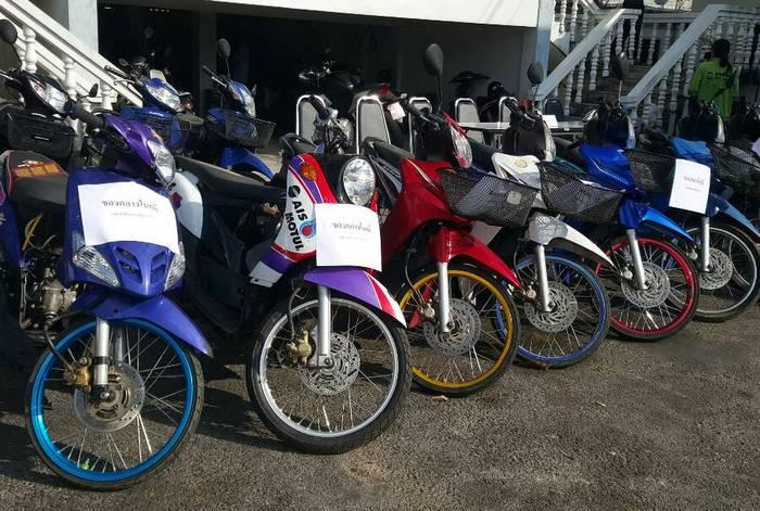 Teens steal motorbikes from police station