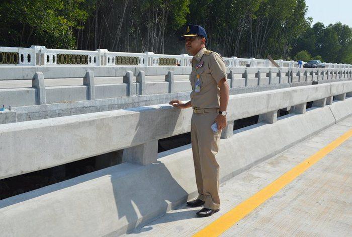 Phuket flyover project racks up huge fines, opens this month