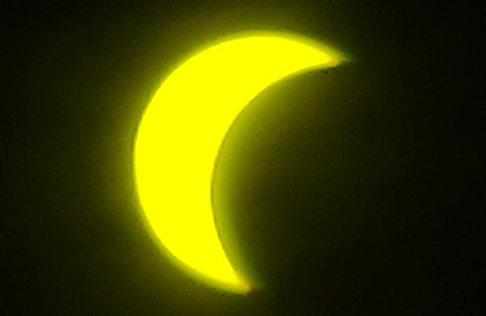 Video Report: Phuketians see first solar eclipse of 2016