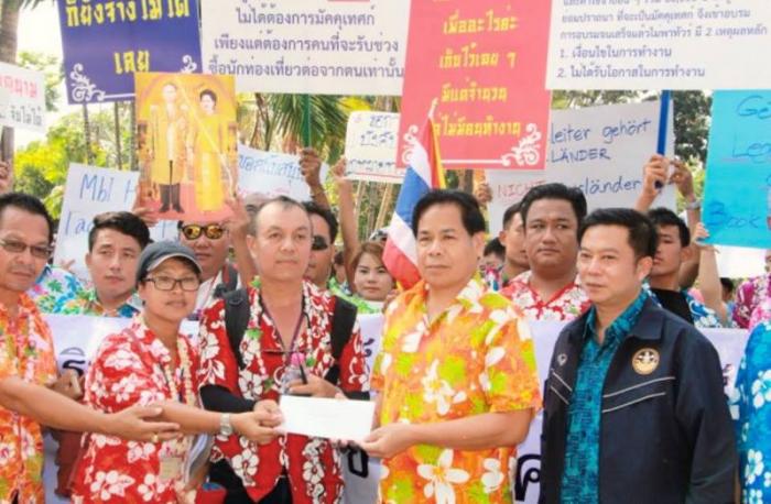 Andaman tour guides rally against illegal foreign workers