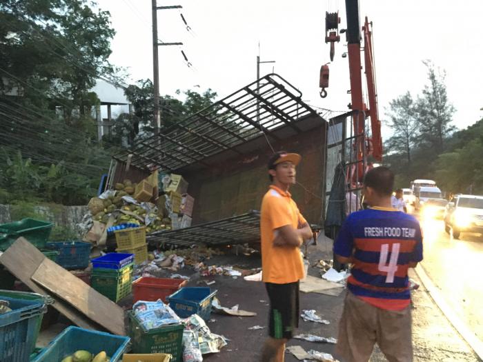 Fruit truck flips, spills load, makes squash on Kamala Hill