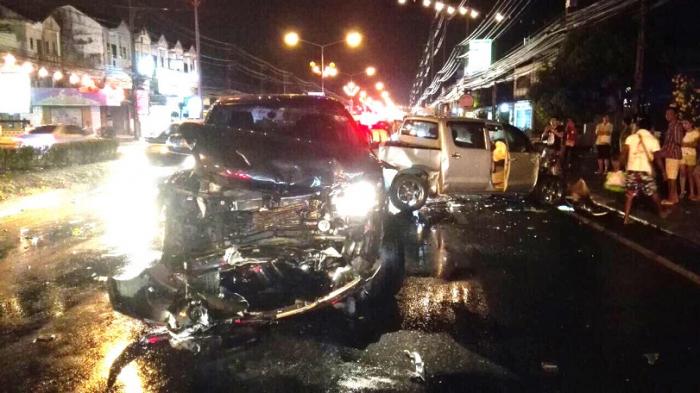 Wet road surface blamed for three vehicle pile-up