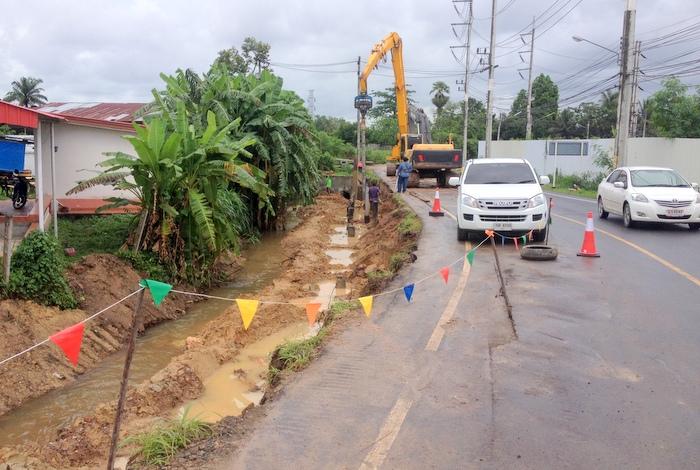 Road closures in Koh Kaew may last until October