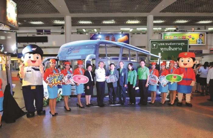 Buses aim to compete with low cost airlines