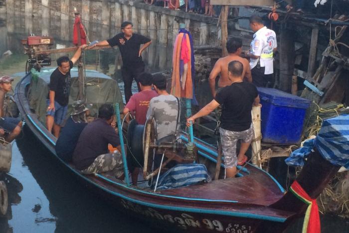 Fisherman dies after boat capsizes in rough seas