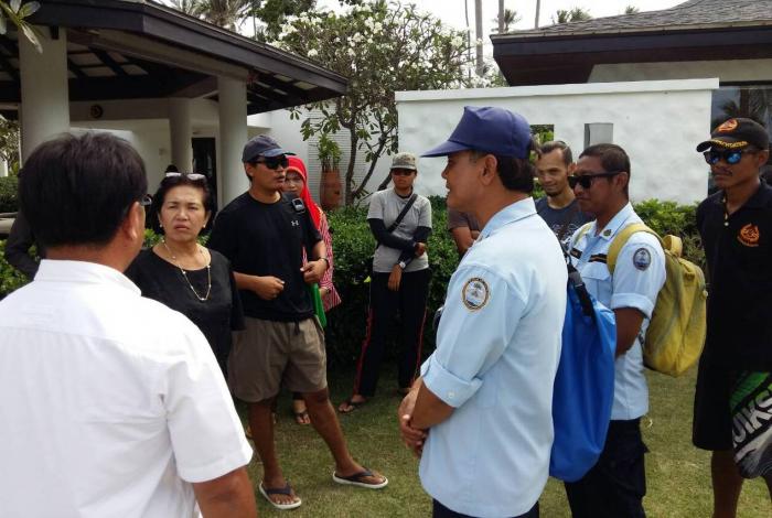 Officials hunt perpetrators defacing coral