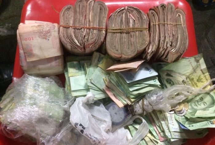 100,000 baht found on Phuket temple beggar