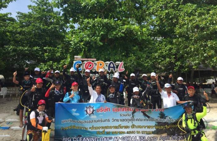 Ton of trash collected in beach clean-up off Phuket