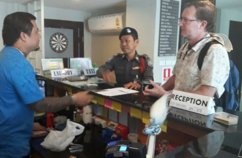 TAT, Phuket Tourist Police come to American tourist’s aid