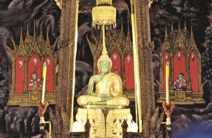 Looking Back: History of the Emerald Buddha