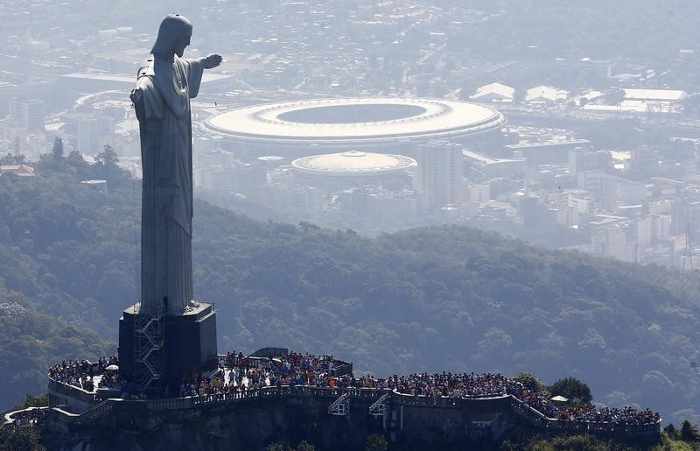 Rio’s Christ to light up Twitter’s World Cup campaign