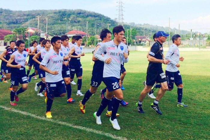 Yokohama FC arrives ahead of Phuket friendlies