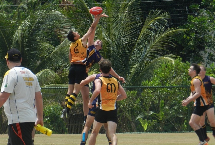 Warriors tame Tigers: Phuket hosts first Aussie Rules match