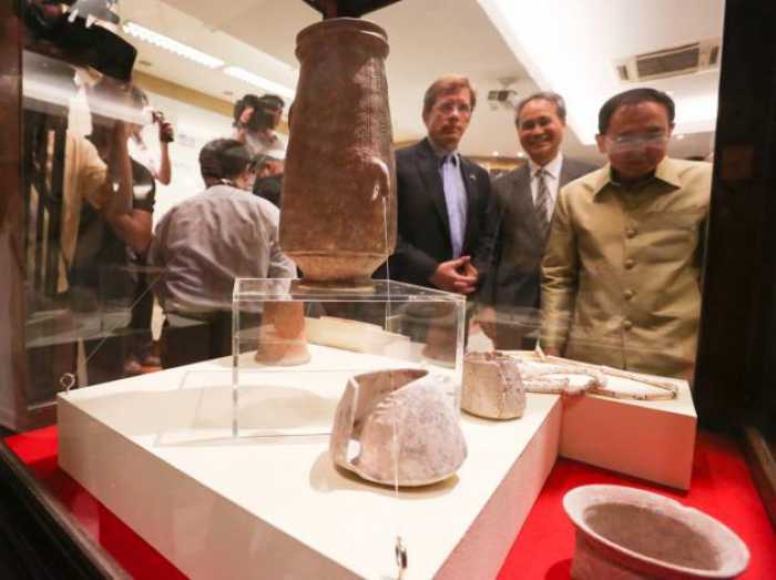 Thai crusade pays off as looted treasures return from US museum