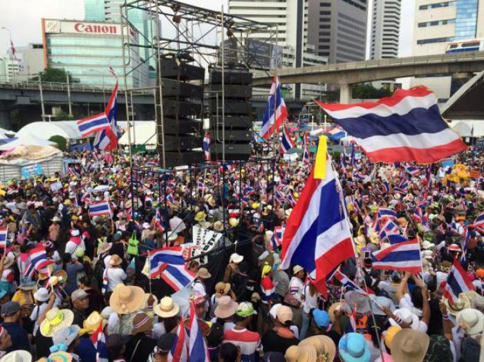 Phuket Gazette Thailand News: Bangkok rallies underway; Chamber warns of economic collapse; Child rapist killer gets life