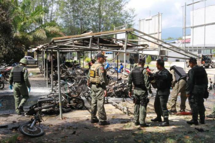 10 injured in South hospital bombing