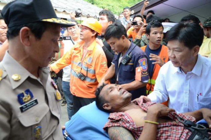 Man rescued after falling off cliff in Prachuap