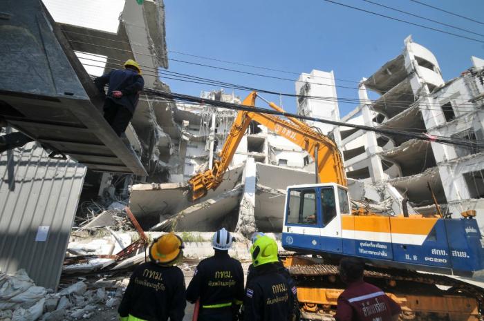 Demolition execs charged over 4 Bangkok deaths