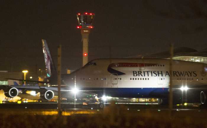 Air traffic control failure disrupts flights over Britain