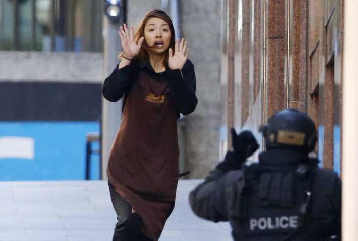 Sydney siege man says bombs planted in the cafe and city