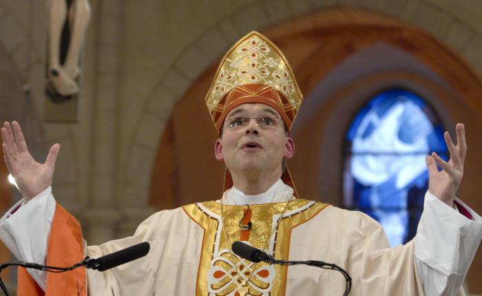 Phuket Gazette World News: Vatican deposes German ‘bishop of bling’