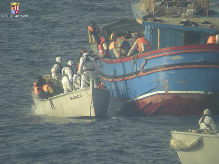 Around 30 migrants found dead on boat near Sicily