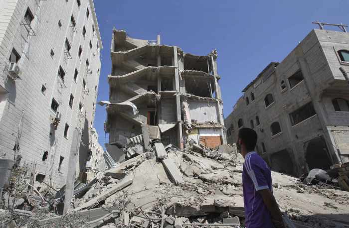 At least 15 killed by shelling of Gaza school