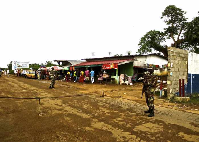 Liberia hunts escaped Ebola victims as WHO calls for controls