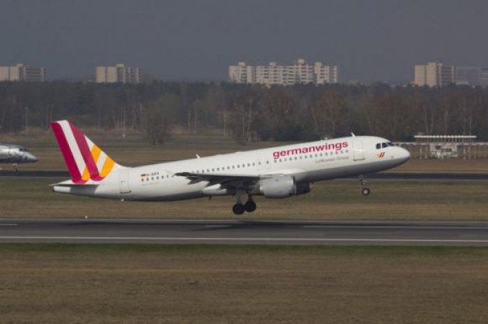 Germanwings Airbus crashes in France, 148 feared dead