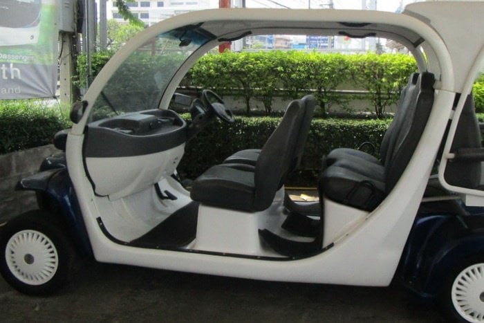 Neighborhood electric vehicle market thrives on luxury resort island