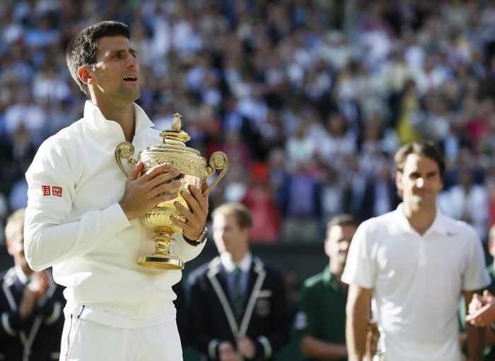 Djokovic, Federer favoured for grand slam sequel