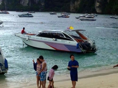 Chinese killed by speedboat at popular Phuket day-trip destination