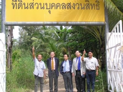 Senators check Bang Tao land “abuses’