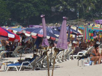 Governor orders beach committees to get to work