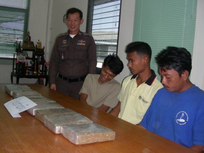 Chalong dope bust: 3 arrested, 9 kilos seized