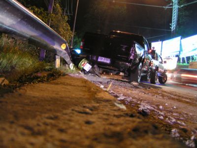 Runaway truck causes Patong Hill pileup