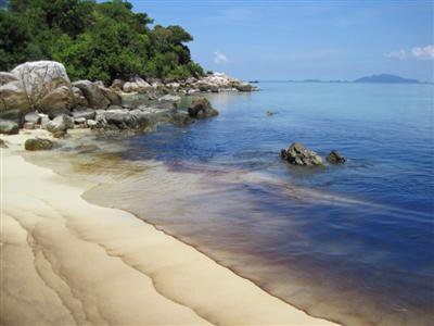 Satun oil spill clean-up starts today