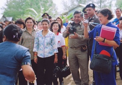 Princess visits tsunami survivors