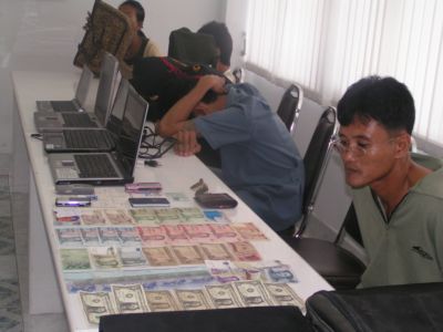 Cops nab office thief