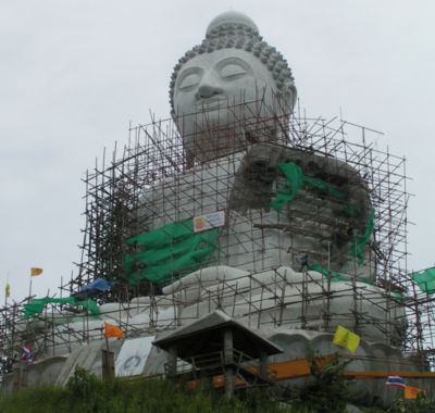 Big Buddha cost to top 100 million baht